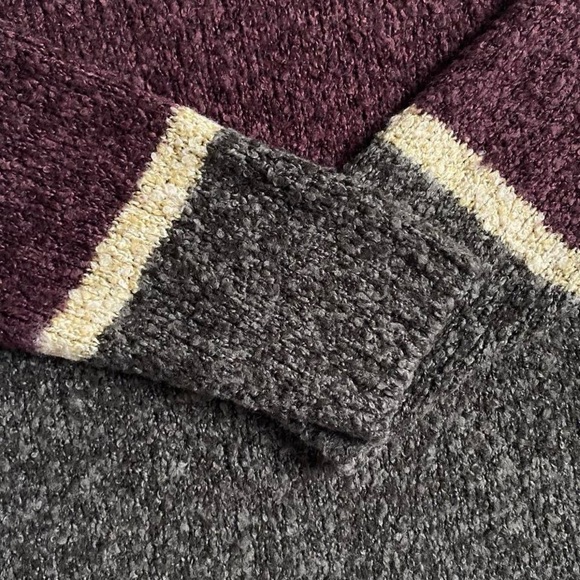 SOLD - Picture 4 of 8